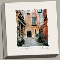 Klasična dvorišna vrata u Veneciji; Italijanski dekor na platnu; Jedna platna, ručno rastegnuta i spremna