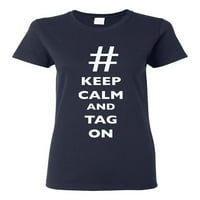 Dame drže mirno i oznaku na hashtag smiješno DT majica