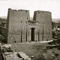 Hram Horusa. Edfu, Egipat; Horus je jedno od najstarijih i najznačajnijih božanstava u drevnoj egipatskoj