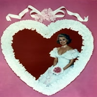 Phyllis Davis u vjenčanim haljinskim srčanim okvirom